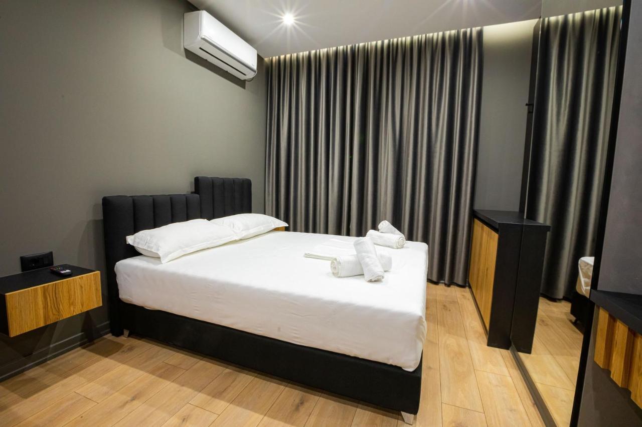 Dea'S Apartaments Tiranë Luaran gambar