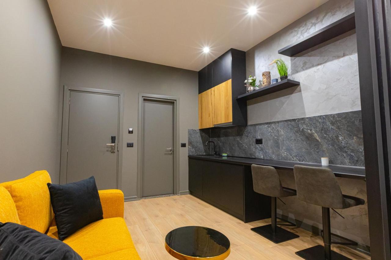 Dea'S Apartaments Tiranë Luaran gambar