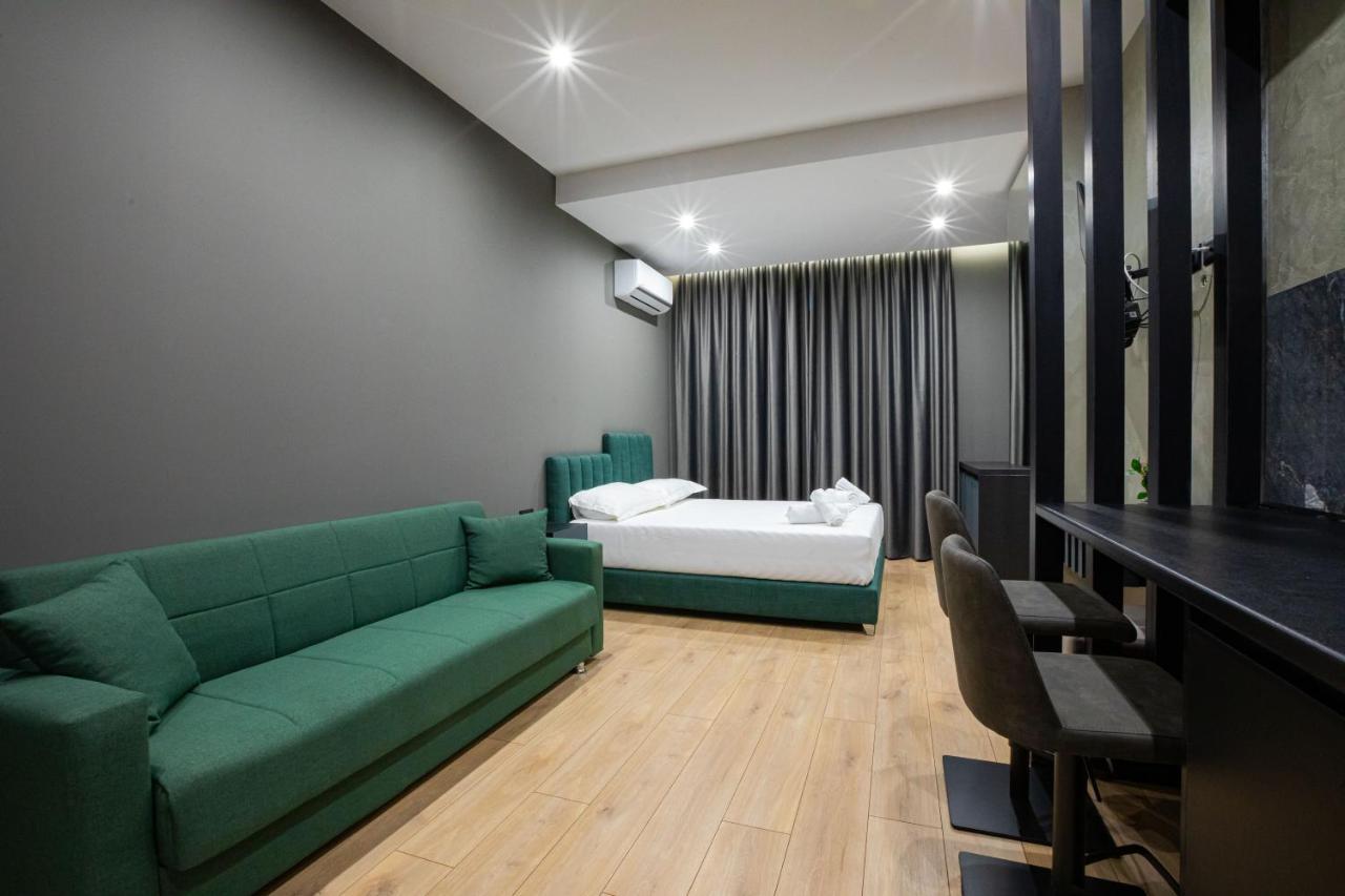 Dea'S Apartaments Tiranë Luaran gambar