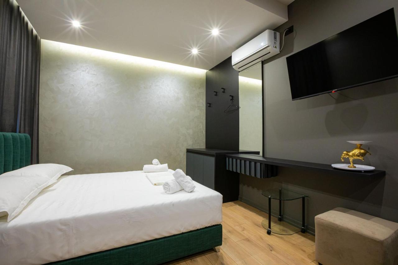 Dea'S Apartaments Tiranë Luaran gambar
