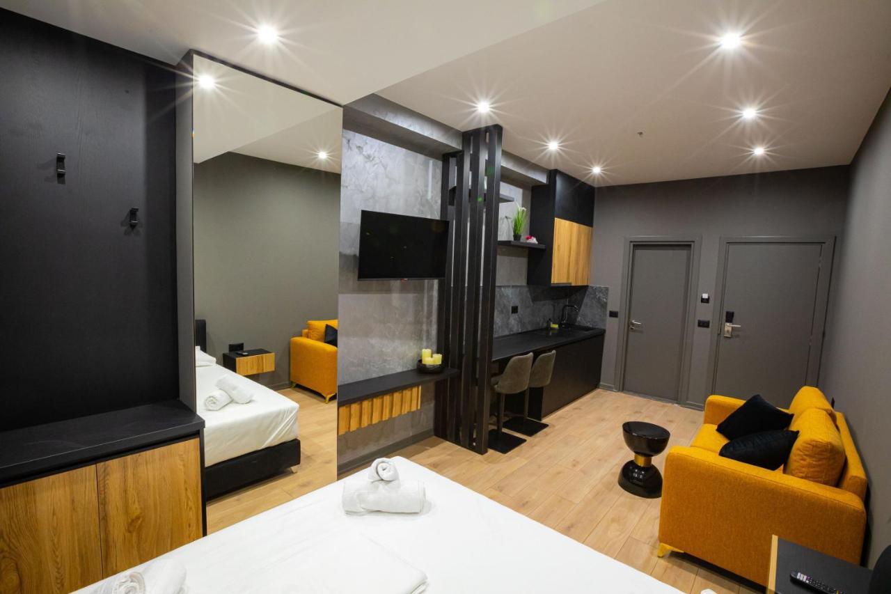 Dea'S Apartaments Tiranë Luaran gambar