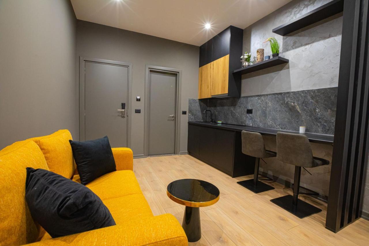 Dea'S Apartaments Tiranë Luaran gambar