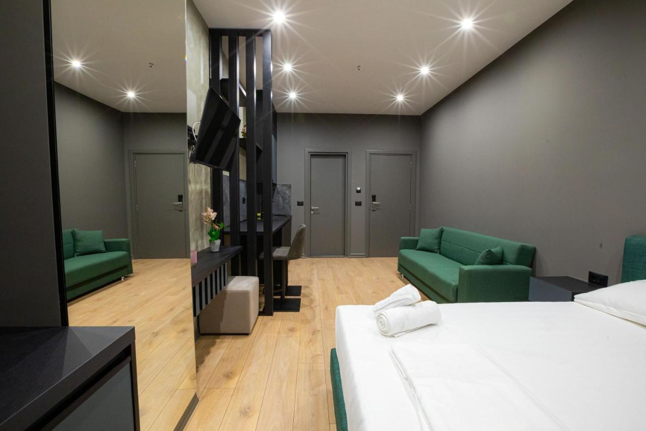 Dea'S Apartaments Tiranë Luaran gambar